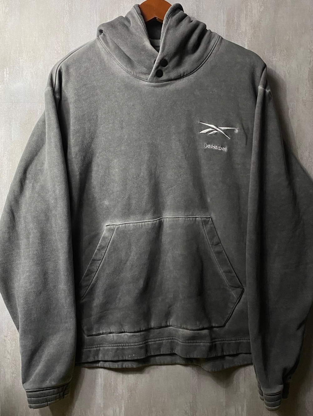 Vintage Reebok Basketball Snap Neck Hoodie Sweatshirt Wash Gray Mens Size L